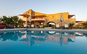 Abeloessa Methonian Hospitality